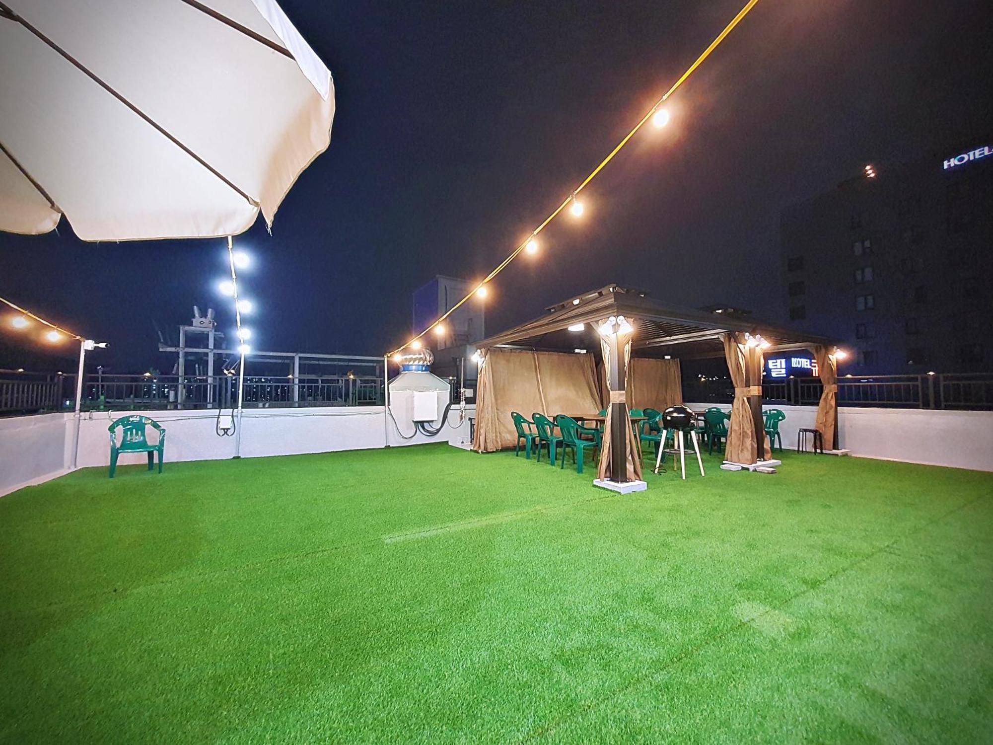 Bluebird Hotel Incheon Exterior photo