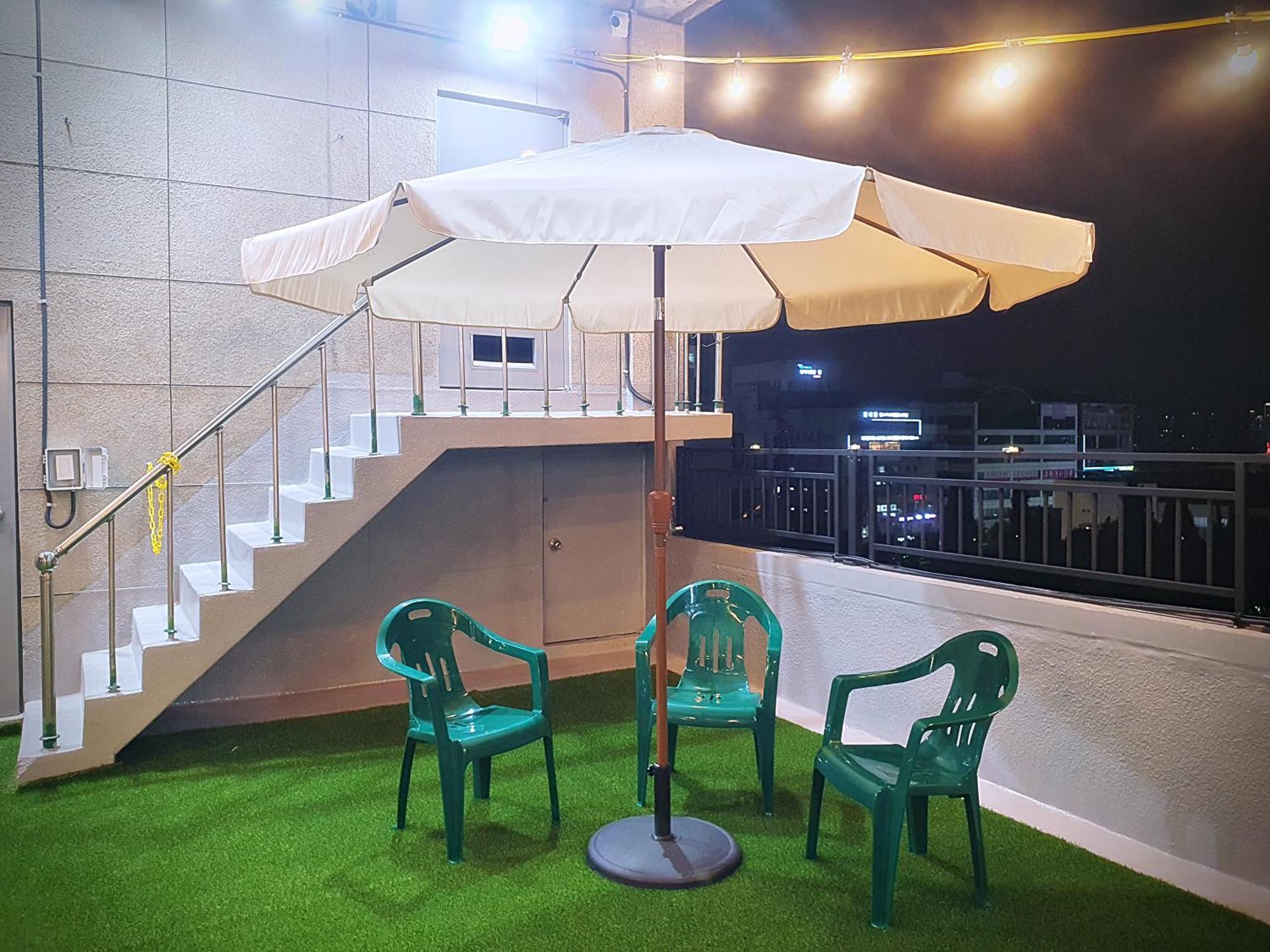 Bluebird Hotel Incheon Exterior photo